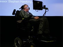 Stephen Hawking Would Like to Play a Bond Villain