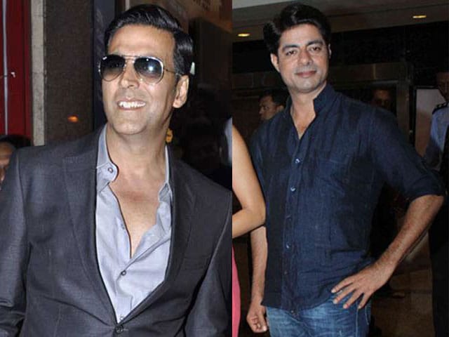 Akshay Kumar Does Not Behave Like a Superstar, Says Sushant Singh