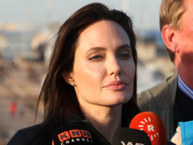 Angelina Jolie Writes Op-Ed About Iraqi Camps