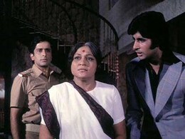 Amitabh Bachchan's <i>Deewar</i> is 40: 9 Things You Didn't Know About the Angry Young Man Amitabh Bachchan's <i>Deewar</i> is 40: 9 Things You Didn't Know About the Angry Young Man