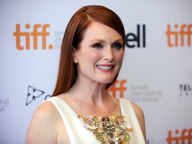 Oscars 2015: Best Actress Nominee Julianne Moore to Help Design Green Room