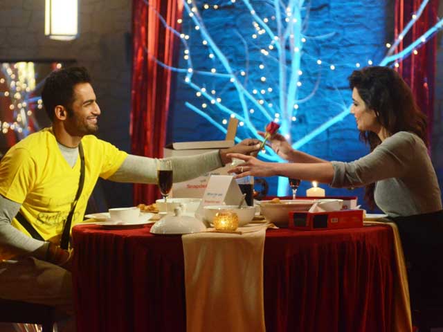 <i>Bigg Boss 8</i>: Upen, Karishma on a Dinner Date