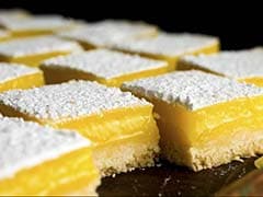 Lemon Bars With a Touch of the Tart and the Tangy