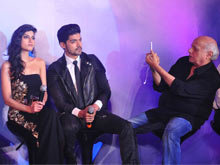 Mahesh Bhatt on Presenting Erotic Thriller <i>Khamoshiyan</i>