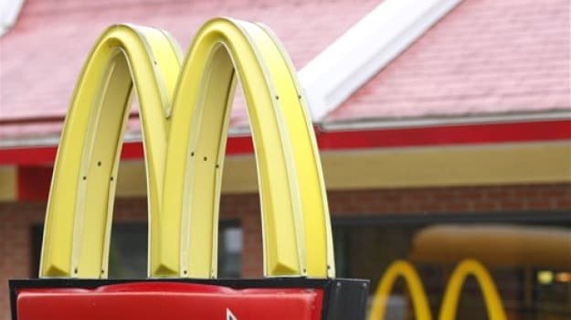 McDonald's Not Lovin' It! Earnings Fall for Fifth Consecutive Quarter