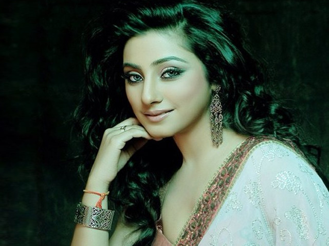 Neha Marda to Make Bollywood Debut; Wants to Star With Salman Khan