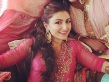 Soha Ali Khan's <i>Mehendi</i>: The Bride Wore Pink