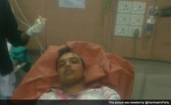 Minor Clash Breaks Out Allegedly between AAP, BJP Workers