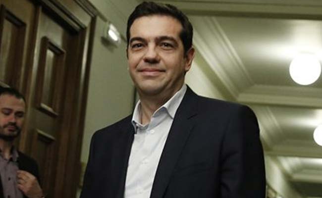 Greek PM Alexis Tsipras to Meet Angela Merkel  as Bailout Deal Nears