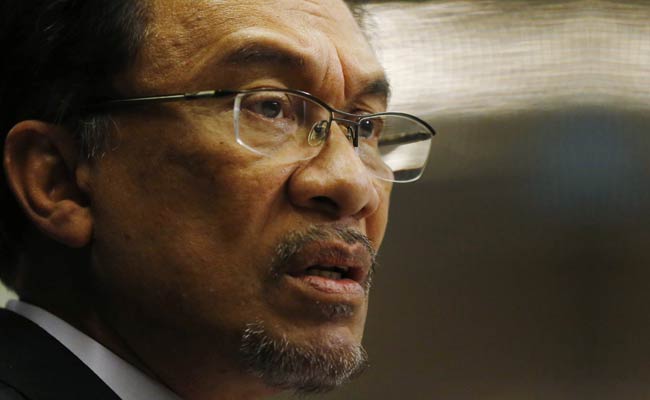 Malaysia's Anwar Jailed for Five Years After Losing Appeal in Sodomy Trial