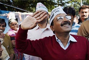 केजरीवाल ने 'आप' कार्यकर्ताओं से कहा, 'अब दो दिन आराम करें'