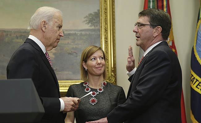 New US Defense Secretary Ash Carter Sworn In