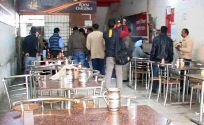 Drunk Policeman Shoots Bar Manager Dead in Punjab