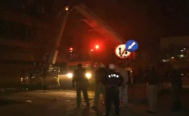 Fire at Building in Bhikaji Cama Place in Delhi, 15 Fire Engines on Spot