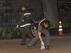Bombs at Luxury Mall Rattle Tense Bangkok