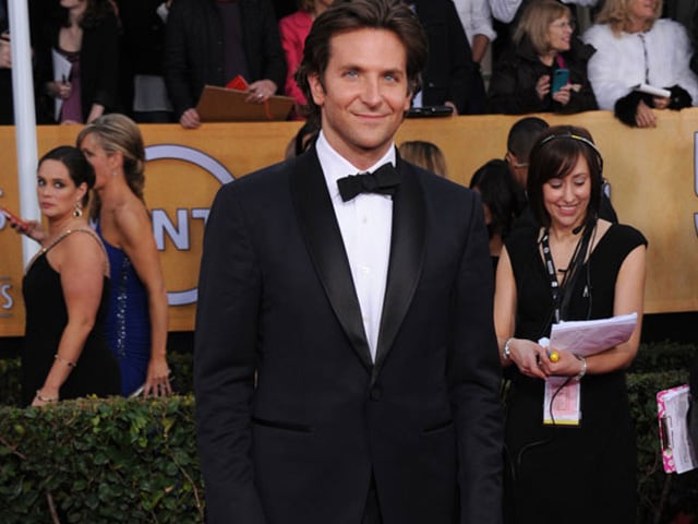 Bradley Cooper May Take Mother to Oscars