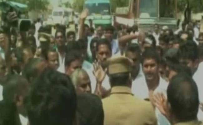 Another Author in Tamil Nadu Attacked for Book