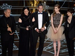 Edward Snowden Film <i>CitizenFour</i> Wins Best Documentary Oscar Edward Snowden Film <i>CitizenFour</i> Wins Best Documentary Oscar