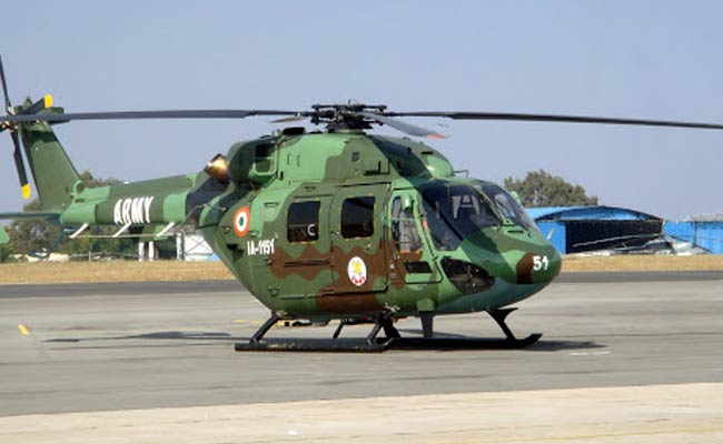 जम्मू-कश्मीर के पुंछ जिले में सेना के ALH हेलीकॉप्टर की फोर्स लैंडिंग, अधिकारी समेत सभी लोग सुरक्षित