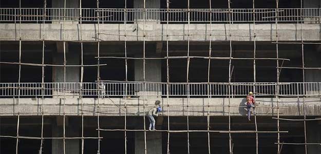 New Project Announcements More Than Halves in Q1: CMIE
