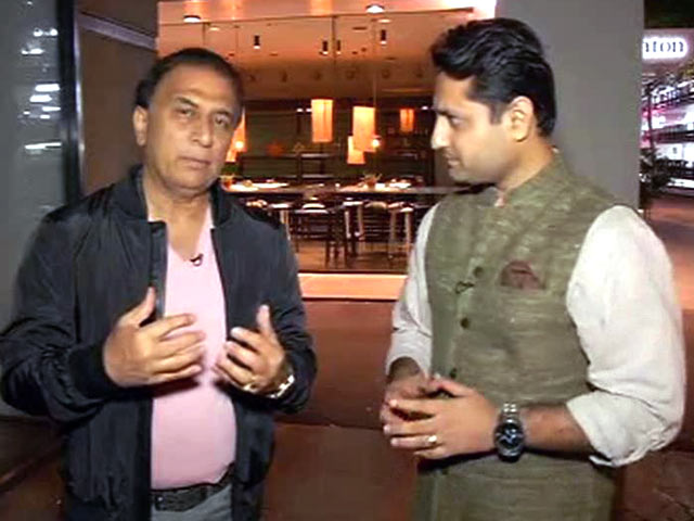 भारतीय क्रिकेट में अब भी काफ़ी योगदान कर सकते हैं धोनी : गावस्कर