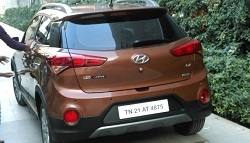 Hyundai i20 Active Crossover Spied; Launching Soon