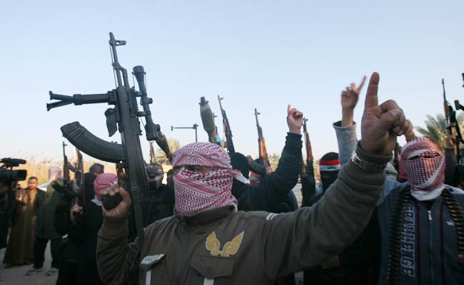 Islamic State Jihadists Behead 12 Syria Rebels