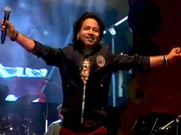 कैलाश खेर का गुरुमंत्र, कहा- 'बाथरूम-किचन सिंगर जैसा कुछ नहीं' कैलाश खेर का गुरुमंत्र, कहा- 'बाथरूम-किचन सिंगर जैसा कुछ नहीं'