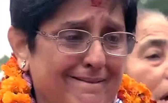 Kiran Bedi, in Tears, Says She Feels Delhi's Love, Will Return It