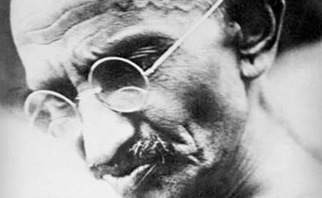 1924 Postcard Signed By Mahatma Gandhi Auctioned For $20,000 In US