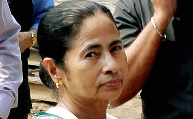 In Her Verses, Mamata Banerjee Condemns Intolerance