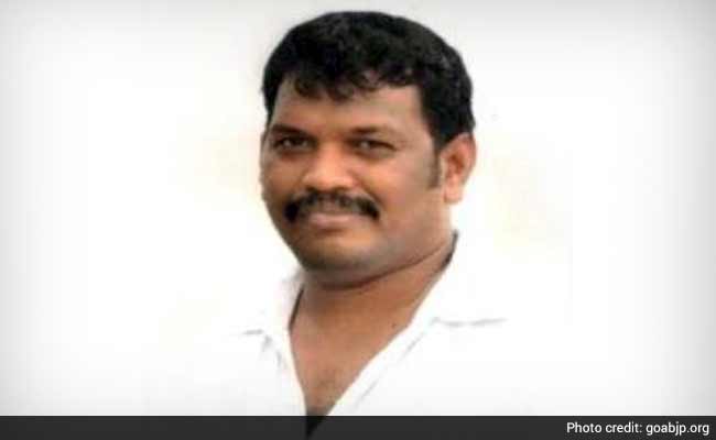 Goa BJP Law-Maker Caught on Camera Leading Attack on Restaurants