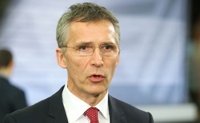 NATO Urges Russia to 'Withdraw All its Forces' from Eastern Ukraine