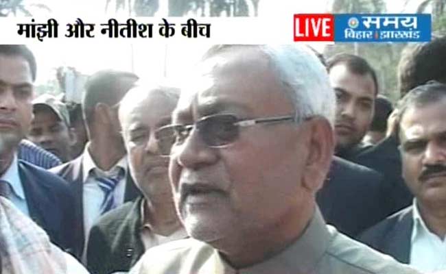Nitish Kumar Stakes Claim to Form Bihar Government; JDU Expels Defiant Jitan Ram Manjhi