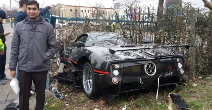 Borrowed Pagani Zonda Worth 1 Million Pounds Crashed
