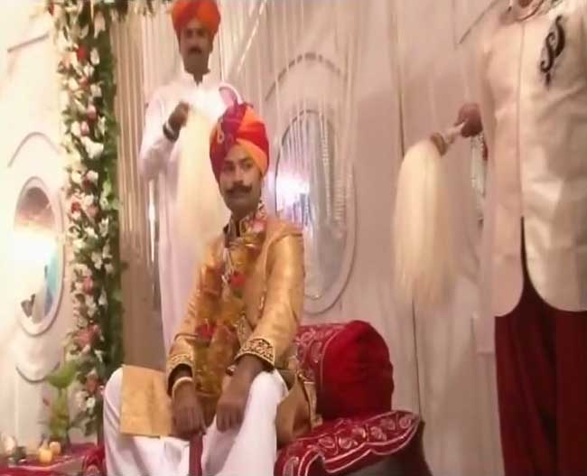 पाकिस्तान के उमरकोट की रियासत के वारिस करणी सिंह (दूल्हा)