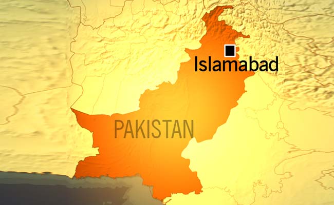 Pakistan Troops Kill 15 Militants in Gun Battle, Says Military