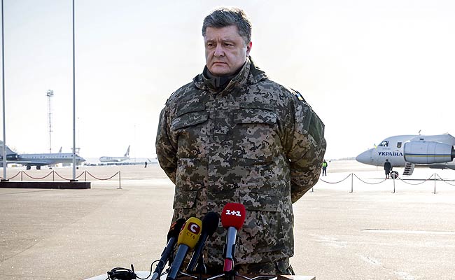 Ukraine Faces Risky Year Fighting to Escape Russian Orbit: Petro Poroshenko