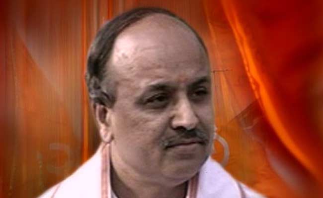 Ban on Pravin Togadia in Bengaluru Rocks Karnataka Assembly Again