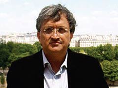 अब इतिहासकार रामचंद्र गुहा ने की इंडिगो कर्मचारी द्वारा दुर्व्यवहार की शिकायत   
