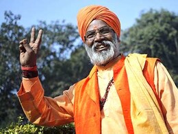 साक्षी महाराज ने राहुल को कहा ‘पागल’, पीएम मोदी की तुलना भगवान कृष्ण से की साक्षी महाराज ने राहुल को कहा ‘पागल’, पीएम मोदी की तुलना भगवान कृष्ण से की