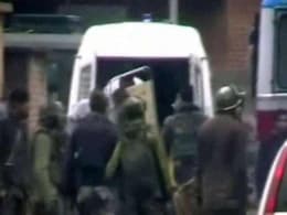 Encounter in South Kashmir, 4 Armymen Injured, 2 Terrorists Killed Encounter in South Kashmir, 4 Armymen Injured, 2 Terrorists Killed