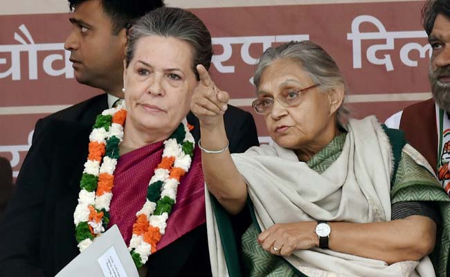 'Stop Squabbling in Public,' Sonia Gandhi Tells Congress Leaders After Delhi Debacle