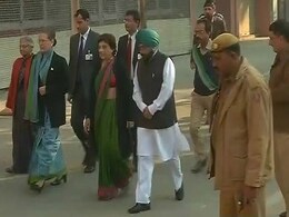 Delhi Election 2015: Don't Write Us Off, Says Congress on Polling Day Delhi Election 2015: Don't Write Us Off, Says Congress on Polling Day