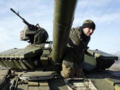 Fears for Truce as Attacking Rebels Mass Near Ukraine Port City