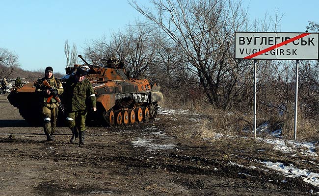 Both Sides Agree to Start Heavy Weapons Pullback in Ukraine