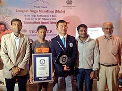 Indian Yoga Teacher Sets World Record in Hong Kong