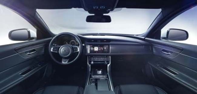 Indiabound 2016 Jaguar XF's Cabin Revealed