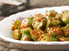 Diabetes Diet: This Delicious Dahi Bhindi Recipe May Help Keep Your Blood Sugar Stable (See Video)