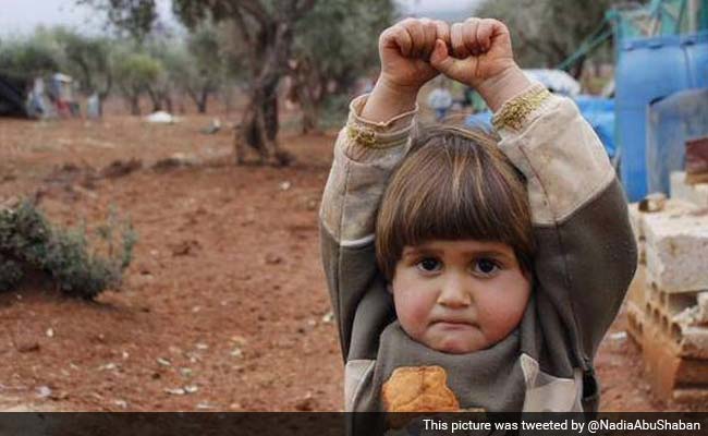 Why This Photo of Syrian Child 'Surrendering' to a Camera is Breaking Hearts